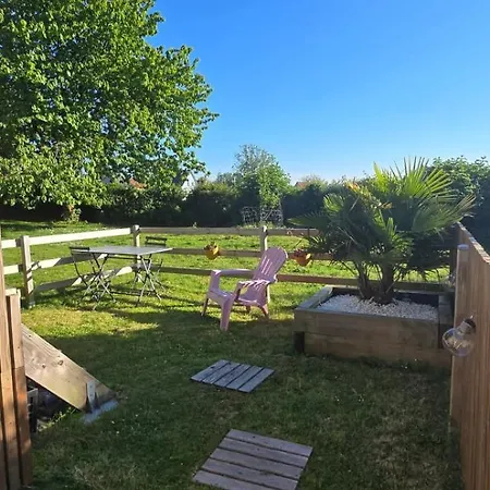 Дом отдыха Agreable Tiny House A La Campagne Moulins en Bessin