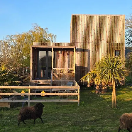 Tiny House à La Campagne Hébergement de vacances Moulins en Bessin